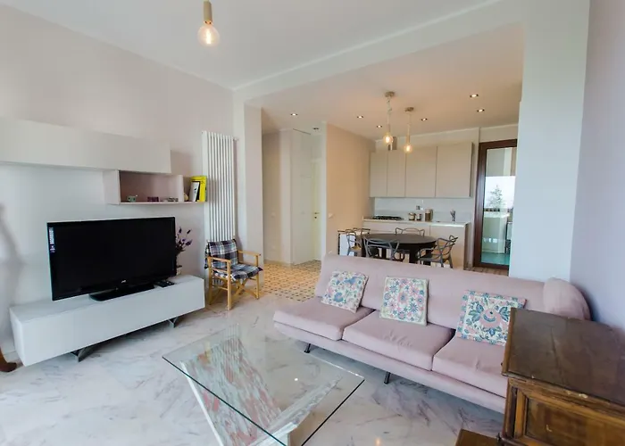Luxury With Bay View Apartment Sanremo